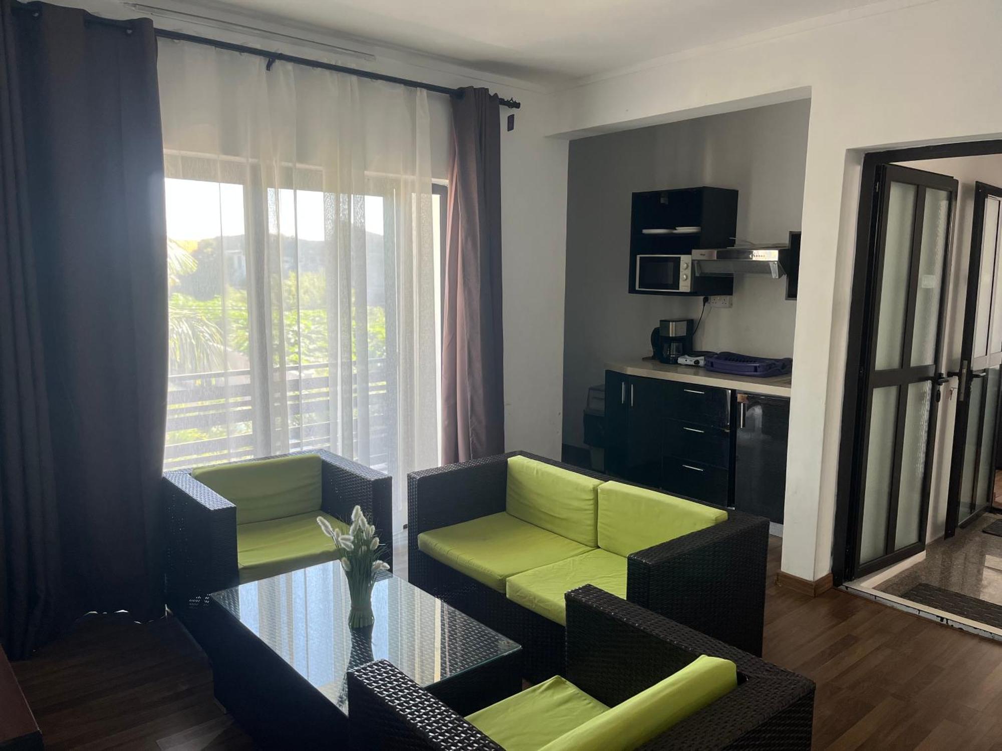 Le Binome Aparthotel Grand Baie Exterior photo