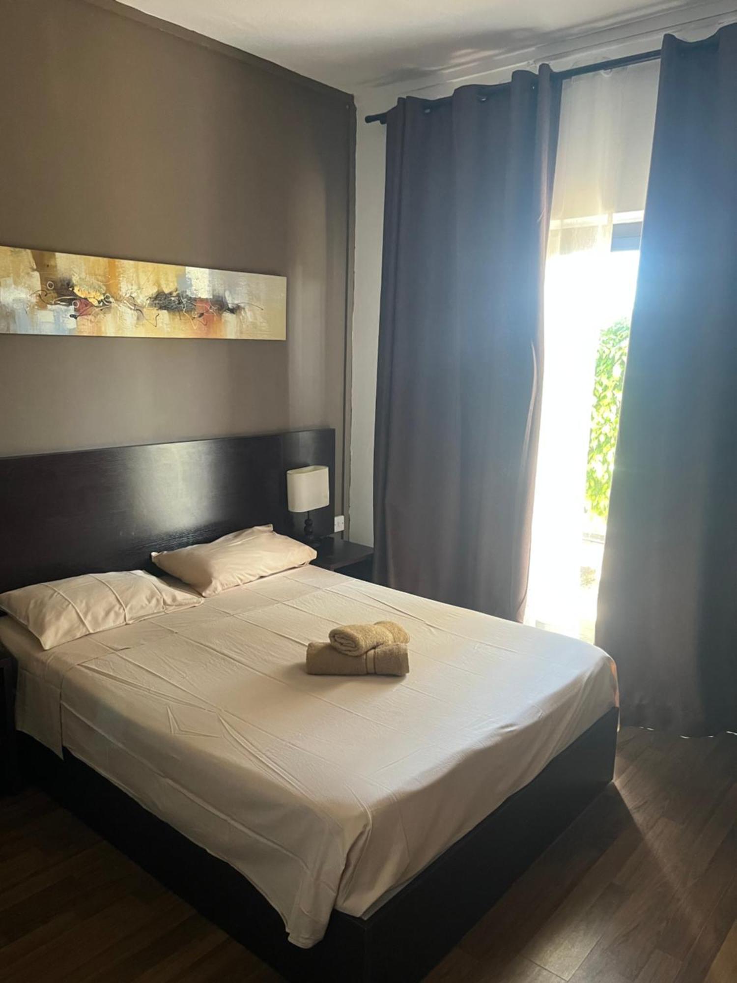 Le Binome Aparthotel Grand Baie Exterior photo